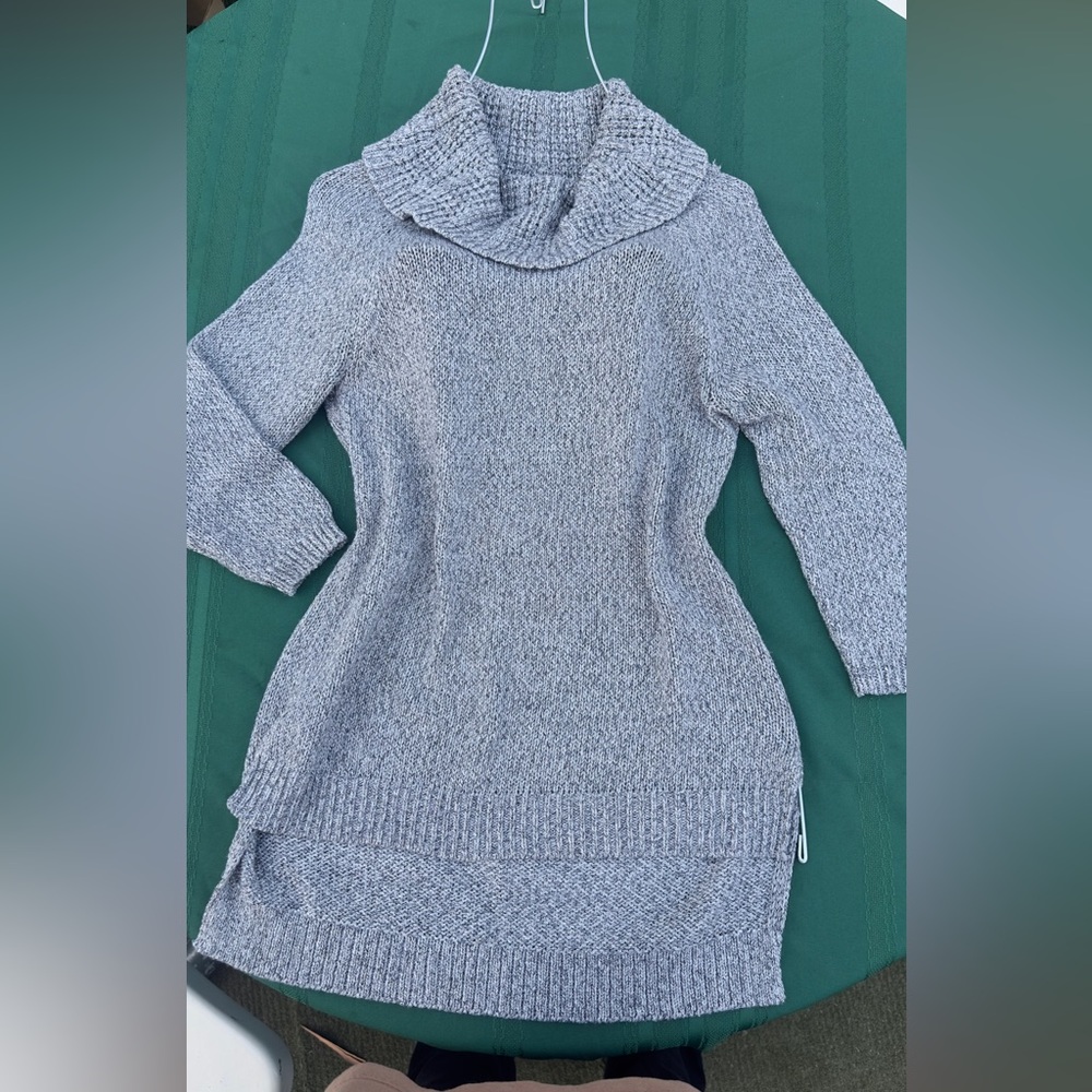 New York & Company Light Gray Cowl Neck Sweater